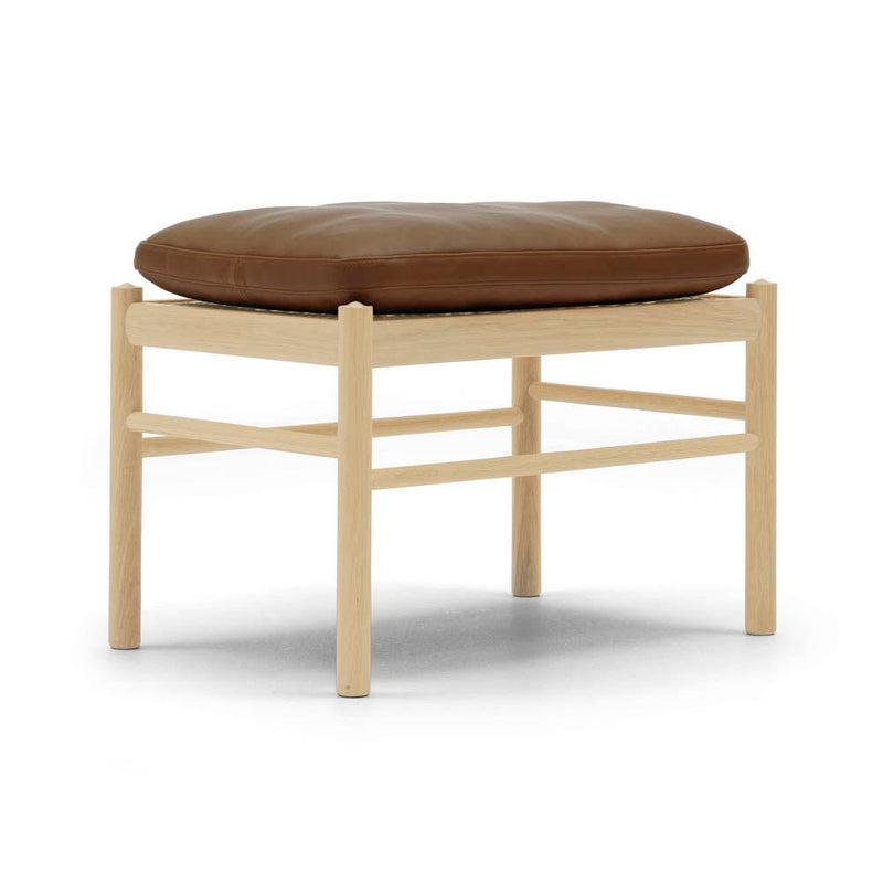 OW149F Colonial Footstool by Carl Hansen & Son - Additional Image - 10