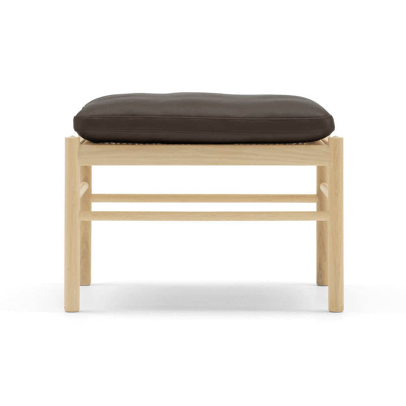 OW149F Colonial Footstool by Carl Hansen & Son - Additional Image - 2
