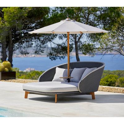 Peacock Outdoor Daybed by Cane-line Additional Image - 6