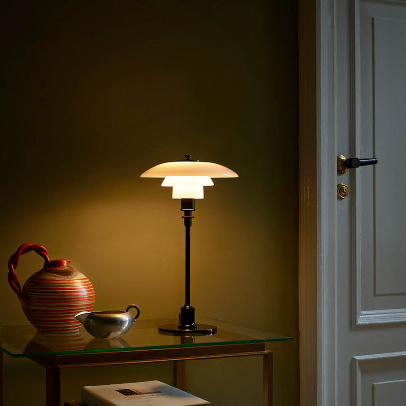PH 2/1 Table Lamp by Louis Polsen - Additional Image - 4