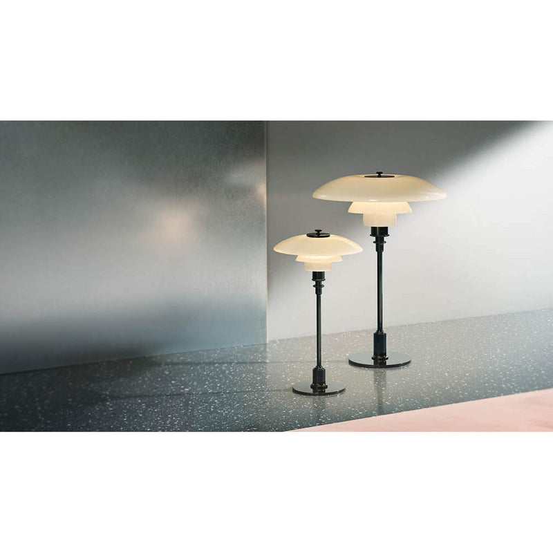 PH 2/1 Table Lamp by Louis Polsen - Additional Image - 5