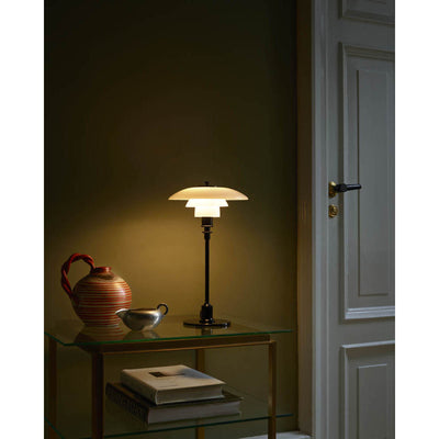 PH 2/1 Table Lamp by Louis Polsen - Additional Image - 6