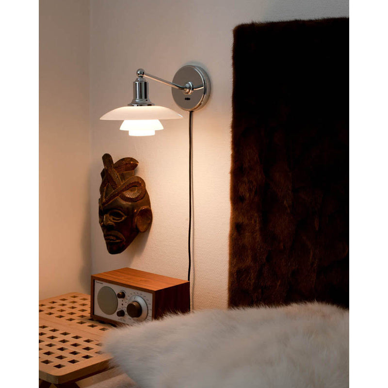 PH 2-1 Wall Sconce by Louis Polsen - Additional Image - 4