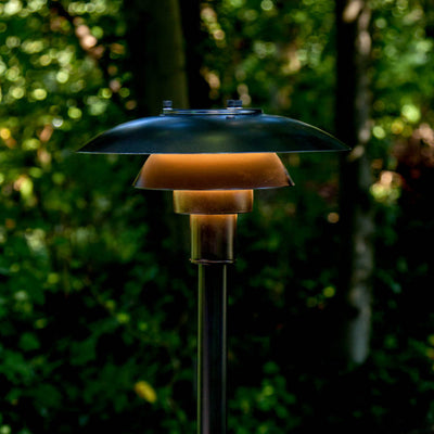 PH 3-2&frac12; Outdoor Floor Lamp by Louis Polsen - Additional Image - 4