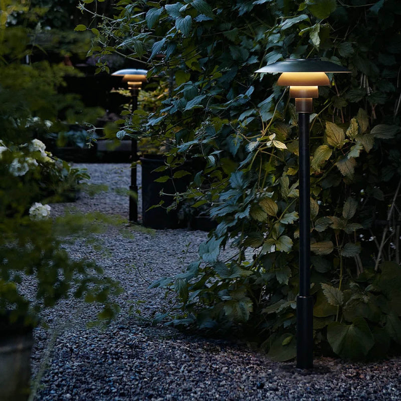 PH 3-2&frac12; Outdoor Floor Lamp by Louis Polsen - Additional Image - 5