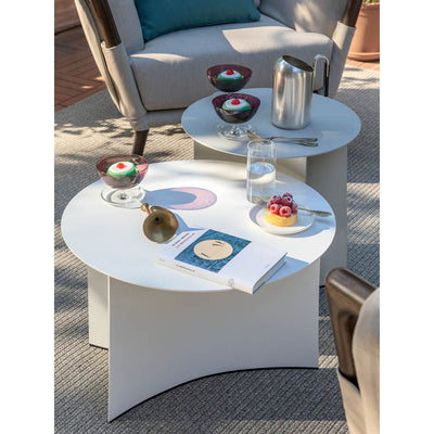 Pierre Outdoor Low Table by Flou Additional Image - 2