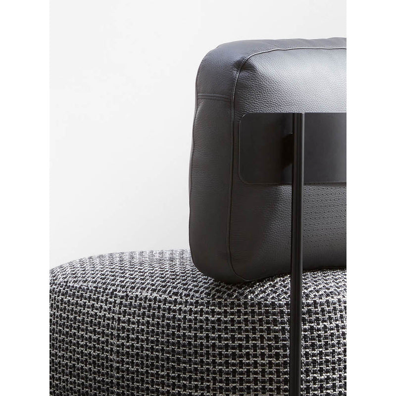 Pierre Small Armchair by Flou Additional Image - 2