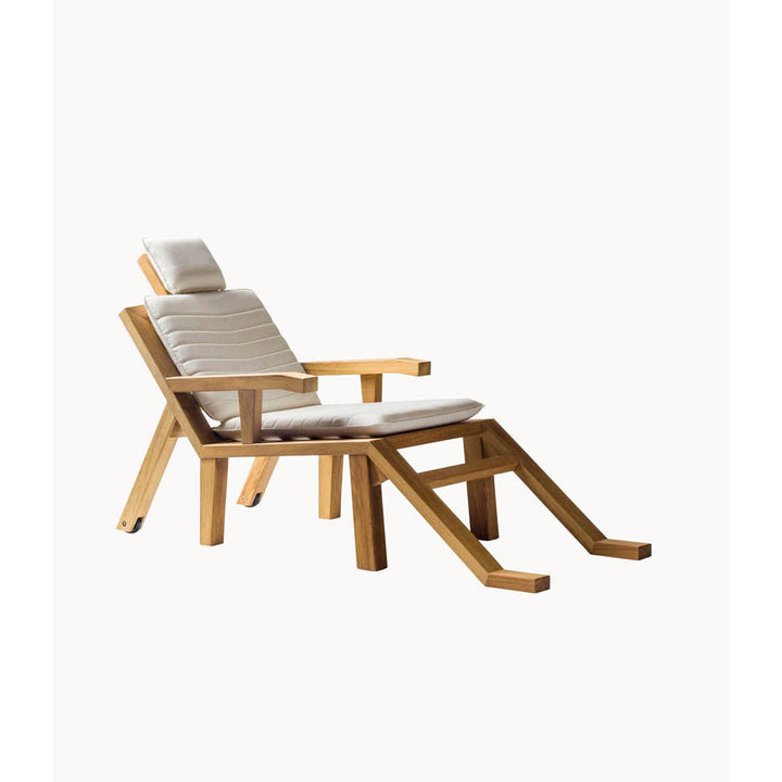 Portlligat Sunbed by Barcelona Design