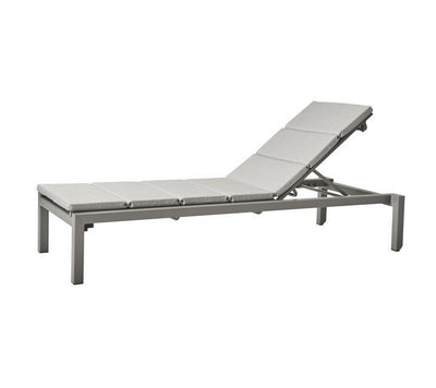 Relax Outdoor Sunbed by Cane-line