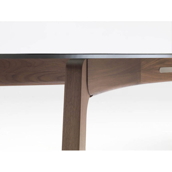 Robin Table by Haymann Editions