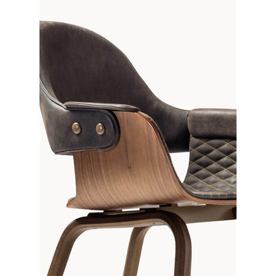 Showtime Nude Chair - Wooden Legs by Barcelona Design - Additional Image - 6