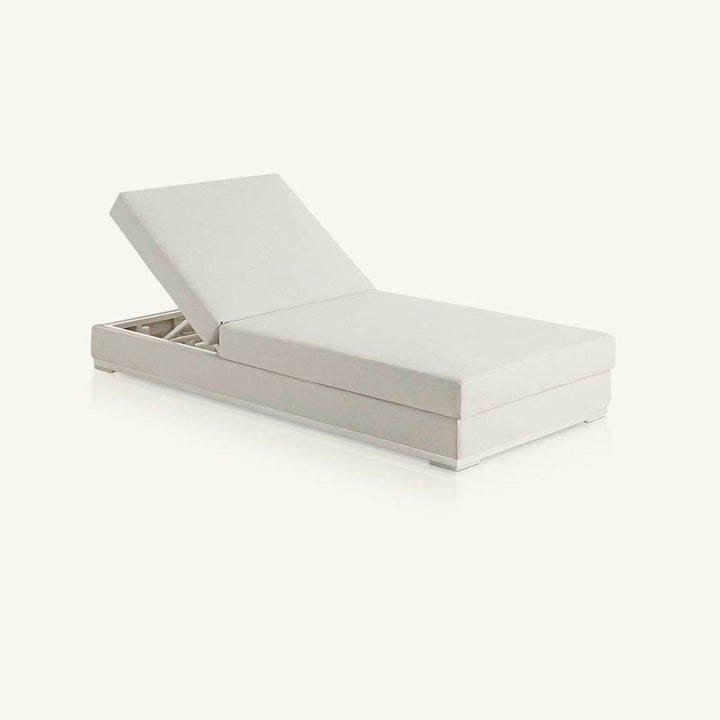 Slim Outdoor Chaise Longue by Expormim