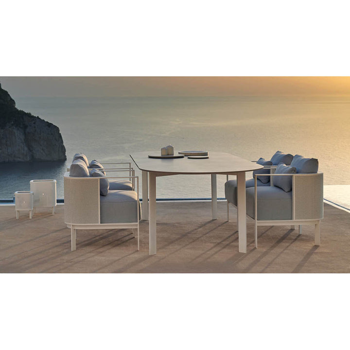Sonlanas Dining Table by GandiaBlasco