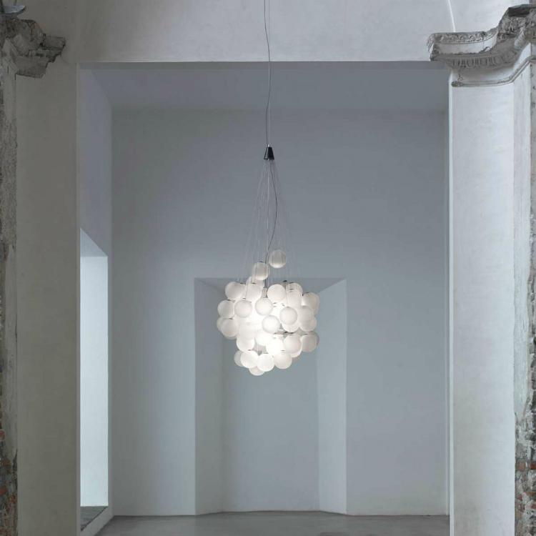 Stochastic Suspension Lamp by Luceplan