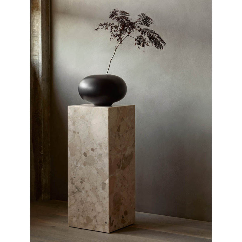 Surround Vase by Audo Copenhagen - Additional Image - 1