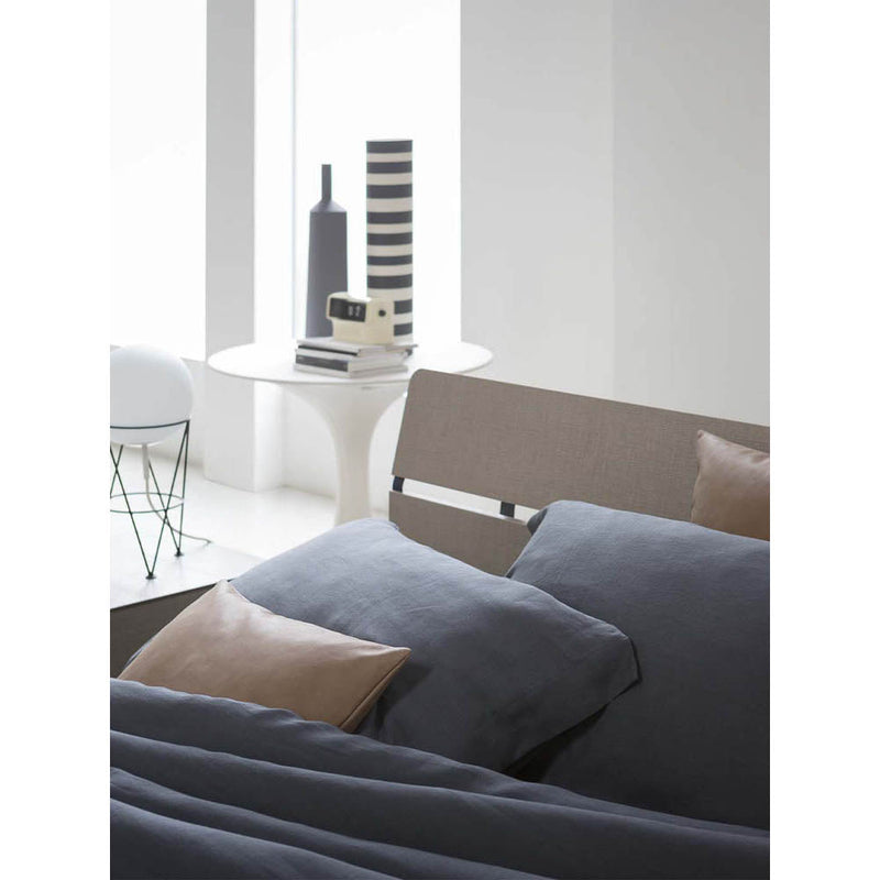Tadao Double Bed by Flou Additional Image - 6