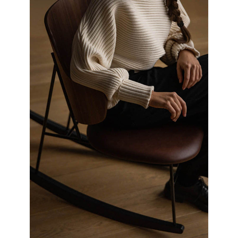 The Penguin Rocking Chair by Audo Copenhagen - Additional Image - 5