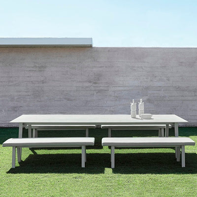 Timeless Outdoor Dining Table by Gandiablasco