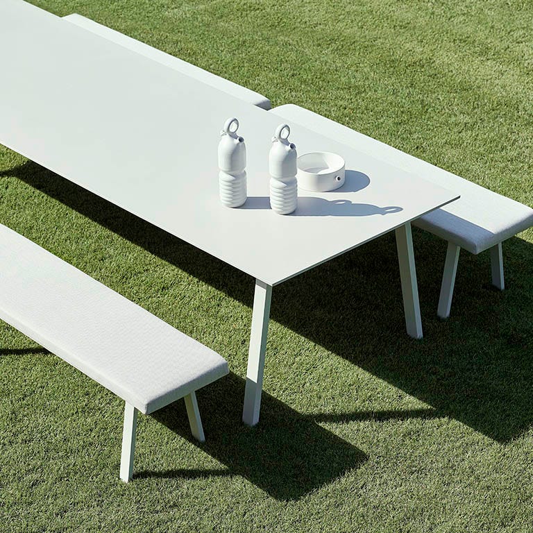 Timeless Outdoor Dining Table by Gandiablasco