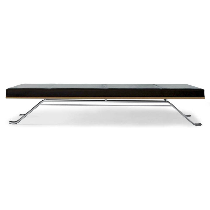 TK8 Daybed by Carl Hansen & Son