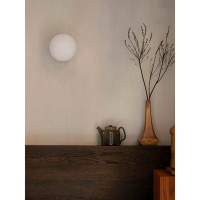 TR Bulb, Ceiling/Wall Lamp by Audo Copenhagen - Additional Image - 5