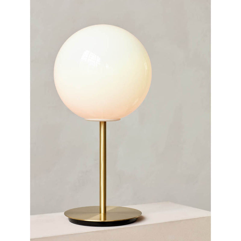 TR Bulb, Table Lamp by Audo Copenhagen - Additional Image - 4