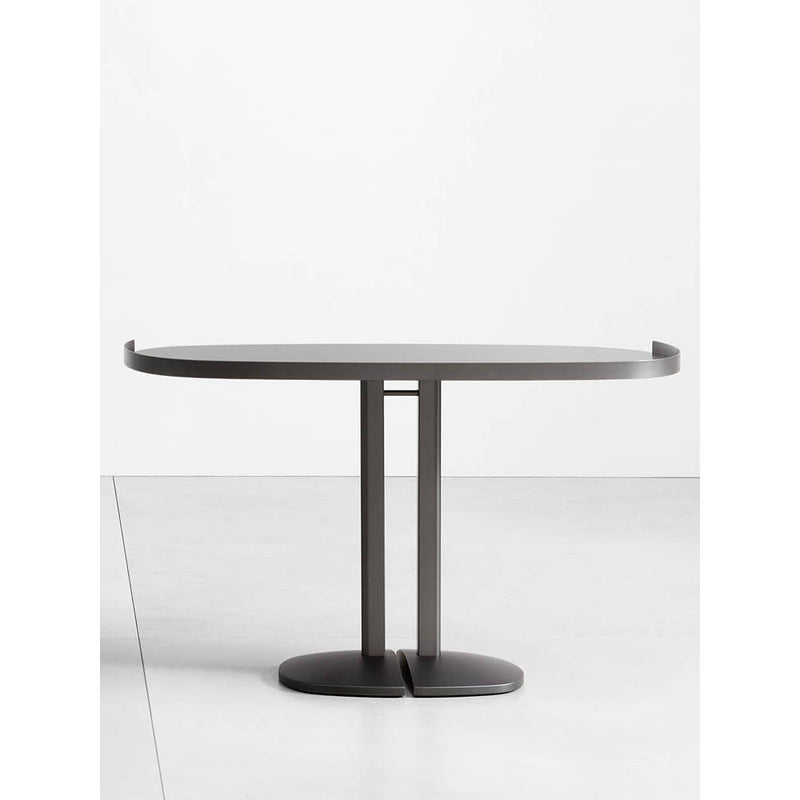 Victoria Small Table Double Central Leg by Flou Additional Image - 3