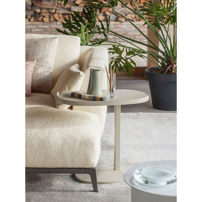 Victoria Small Table Single Central Leg by Flou Additional Image - 7