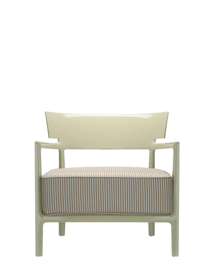 Cara Outdoor Lounge Chair by Kartell